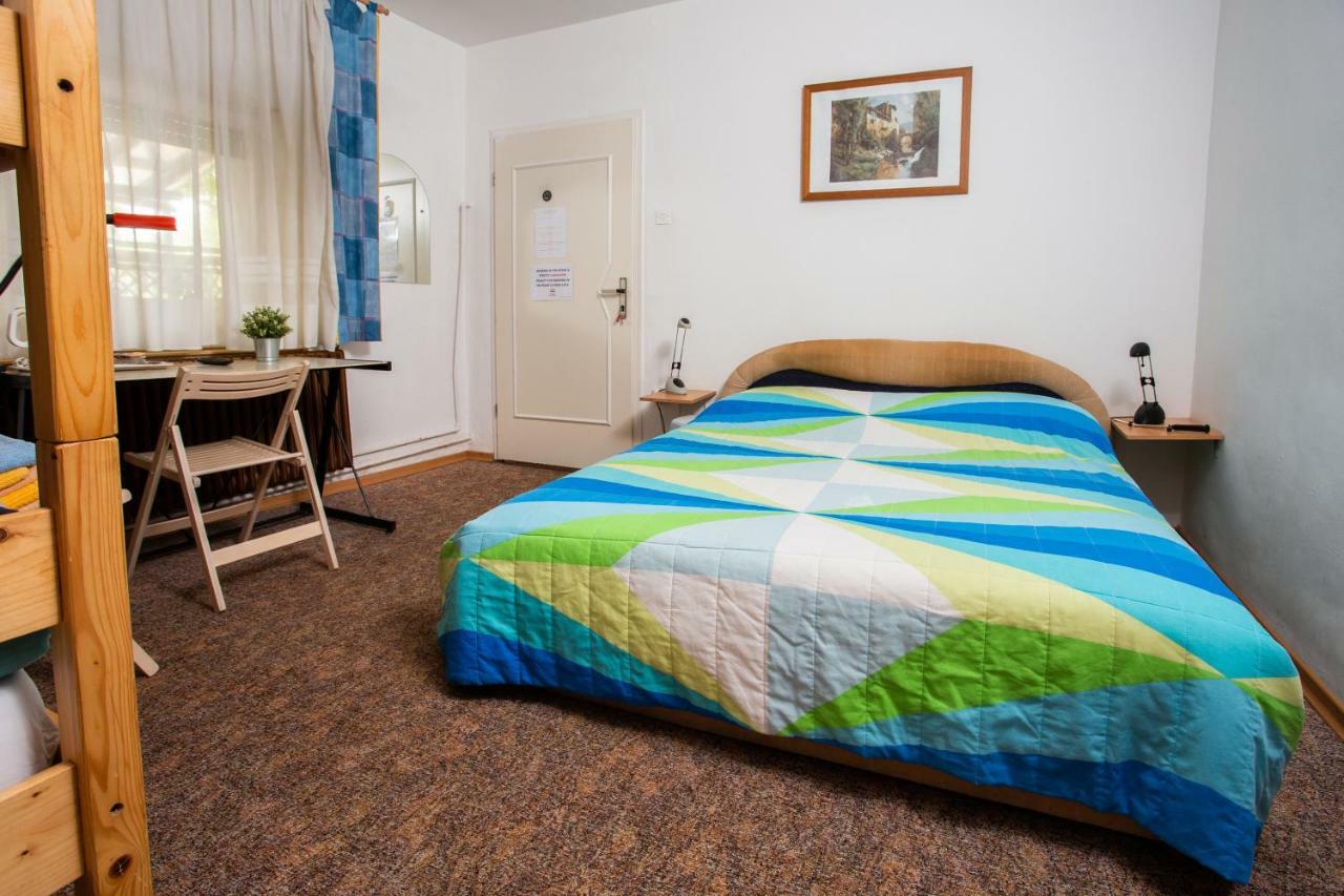 Guest House Ana.K Postojna Exteriér fotografie